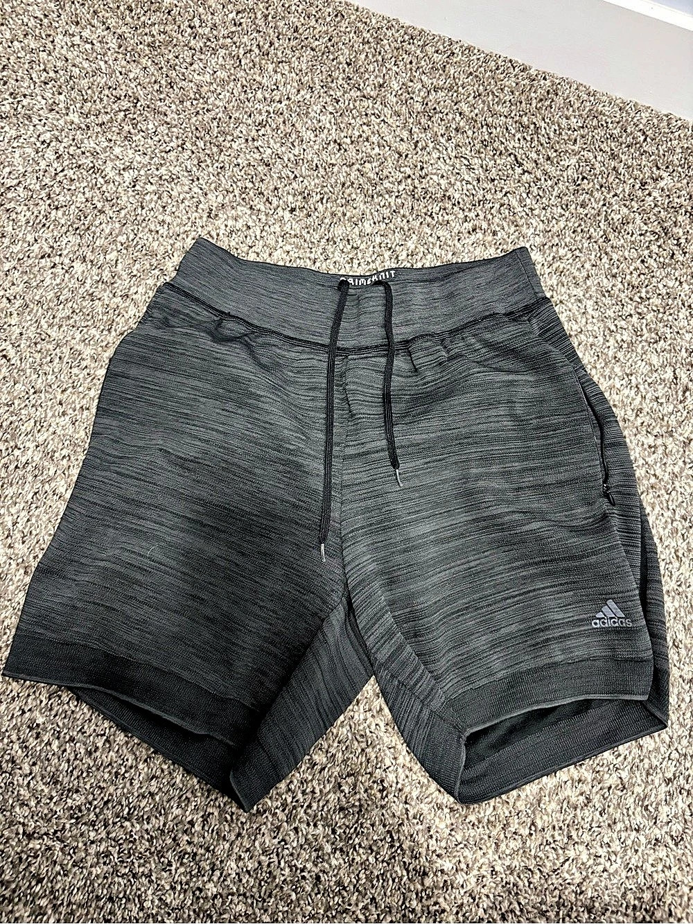 adidas 4KRFT Primeknit Shorts Athletic Shorts Gray & Black Medium